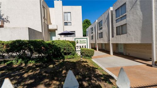 apt-11-7311 Kester Ave, Van Nuys, CA, 91405-1779 | Card Image