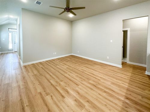 4710 Hunter Hurst Dr, McKinney, TX, 75071-4465 | Card Image