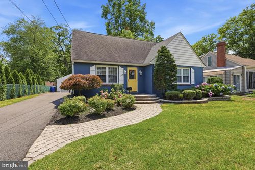 1309 Highland Ave, Cinnaminson, NJ, 08077-2725 | Card Image