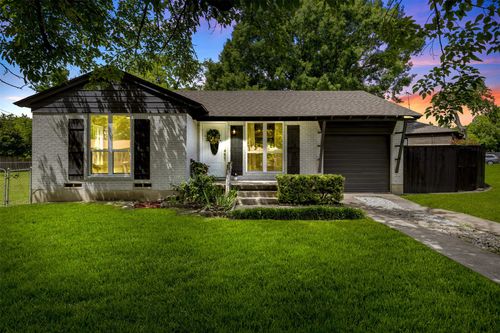 1900 Sussex Dr, Garland, TX, 75041-1533 | Card Image