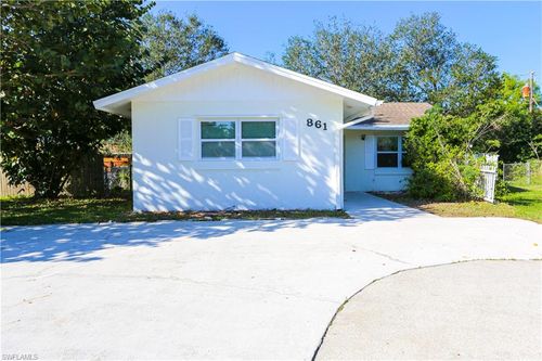 861 San Remo Ave, NAPLES, FL, 34104-4088 | Card Image