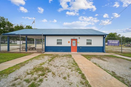 100 E Main St, Bernice, OK, 74331-3010 | Card Image