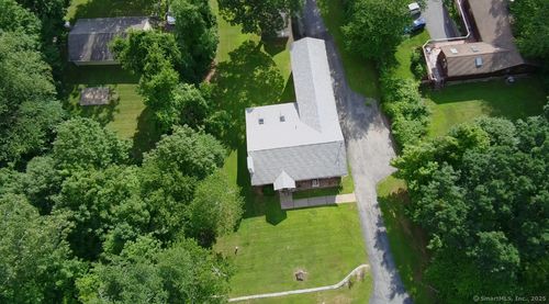 125 Cheney Rd, Marlborough, CT, 06447-1330 | Card Image