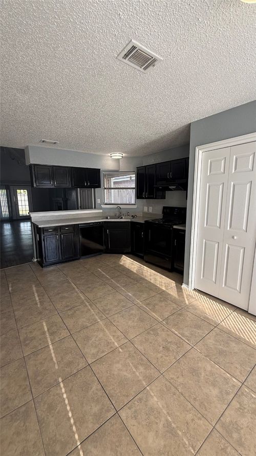 1728 Rancho Dr, Mesquite, TX, 75149-6078 | Card Image
