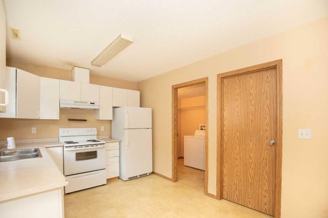 509 - 100 Jordan Parkway, Home with 3 bedrooms, 1 bathrooms and 1 parking in Red Deer AB | Image 7