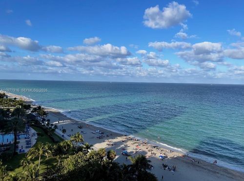 1011-19201 Collins Ave, Sunny Isles Beach, FL, 33160-2202 | Card Image