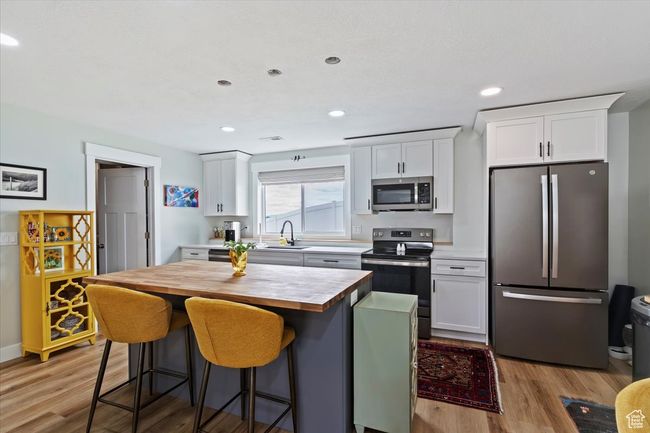 6 - 1015 W 3000 N N, House other with 4 bedrooms, 3 bathrooms and 2 parking in Pleasant View UT | Image 18