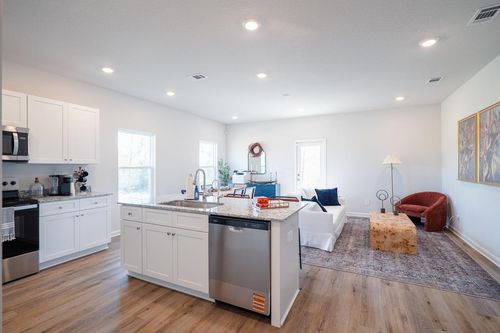 6154 Bemiss Springs Dr, Valdosta, GA, 31605-1238 | Card Image