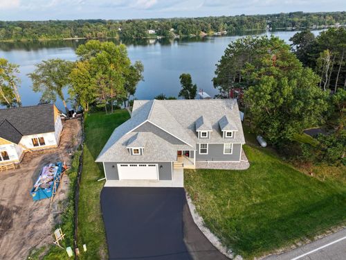 1985 Rosewood Ln Se, Alexandria, MN, 56308-1245 | Card Image