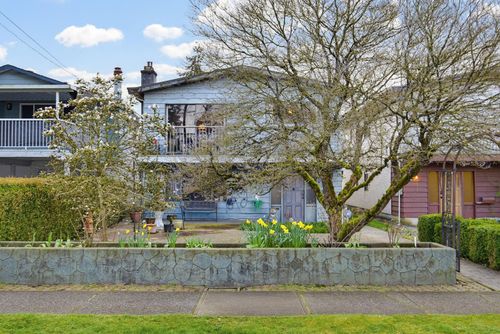 1952 Prairie Avenue, Port Coquitlam, BC, V3B1V4 | Card Image