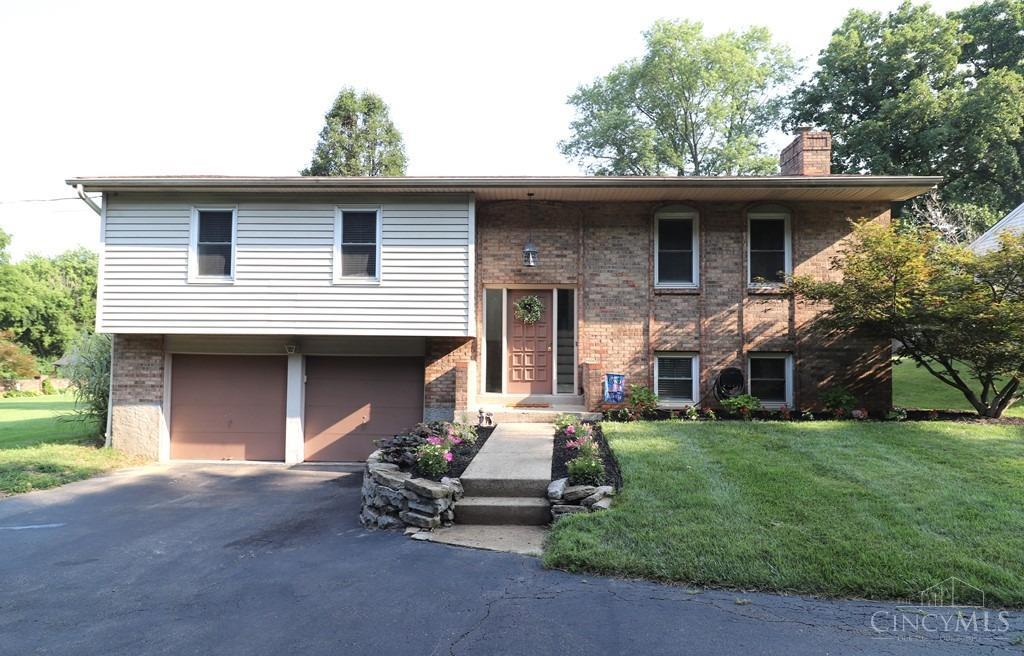 Kemper Rd, Cincinnati, OH 45241