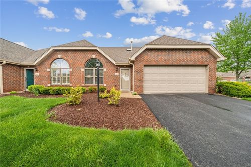 1426 Lyons Chase Cir, Murrysville, PA, 15668-2626 | Card Image