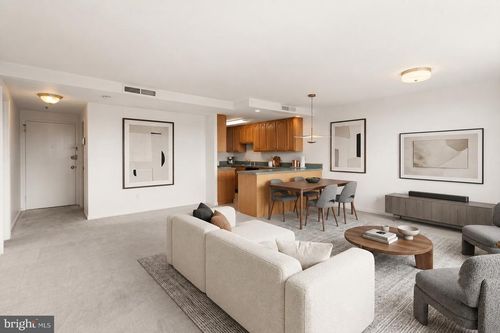 408-4600 Duke St, ALEXANDRIA, VA, 22304-2517 | Card Image