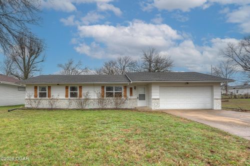 1617 Glenwood Pl, Carthage, MO, 64836-2460 | Card Image