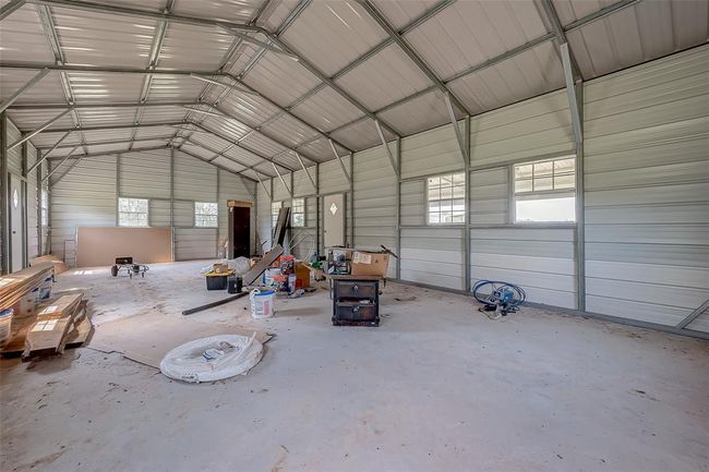 2080 Avenue J St, Home with 3 bedrooms, 2 bathrooms and null parking in Boling TX | Image 33