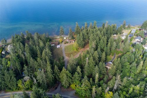 4472 Island Hwy S, Royston, BC, V9N9T1 | Card Image