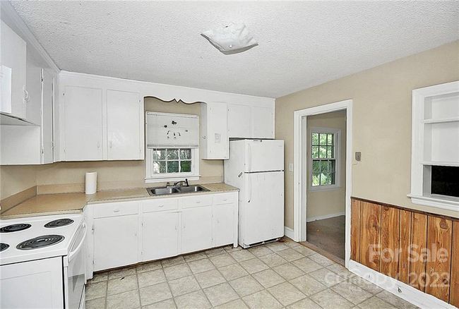 1518 Pierson Dr, House other with 2 bedrooms, 1 bathrooms and null parking in Charlotte NC | Image 20