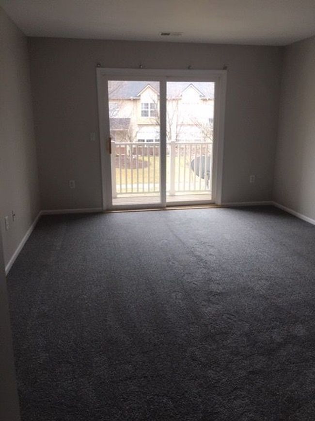 4094 Hampton Ridge Blvd, Condo with 2 bedrooms, 2 bathrooms and null parking in Howell MI | Image 13