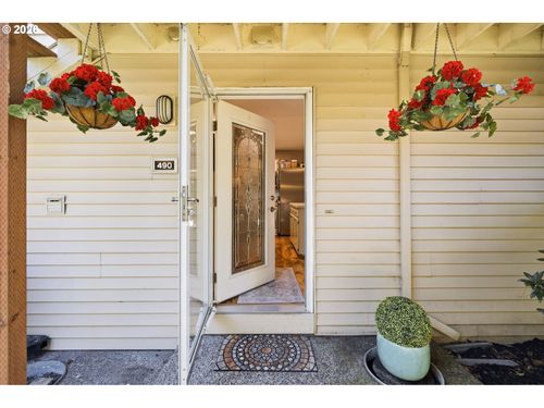 98-490 N Hayden Island Dr, Portland, OR, 97217-8180 | Card Image