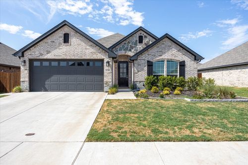 116 Cadyn Dr, Keene, TX, 76059-1986 | Card Image