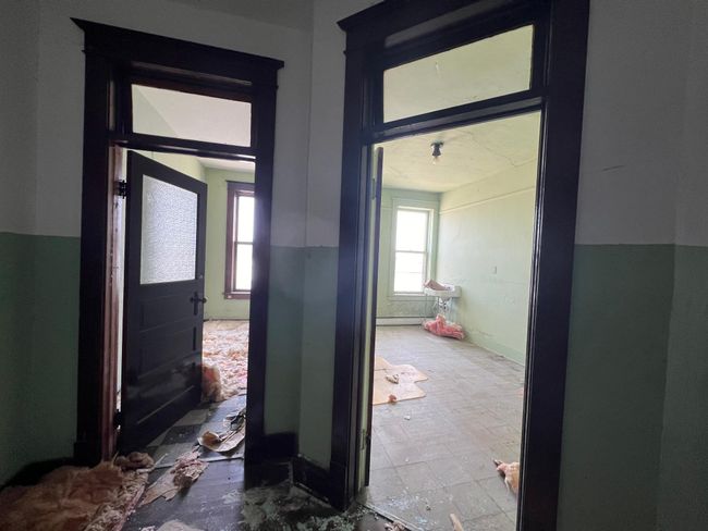 Upper Level | Image 11