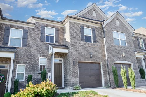 308 Cheval Dr, Gallatin, TN, 37066-4933 | Card Image