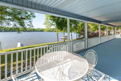 17900 Lakeside Estates Rd, Athens, AL, 35614-4318 | Card Image
