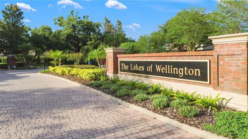 1313 Oxbridge Dr, Lutz, FL, 33549-9326 | Card Image