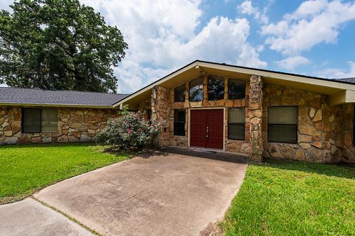 29363 Riley Rd, Waller, TX, 77484-6107 | Card Image