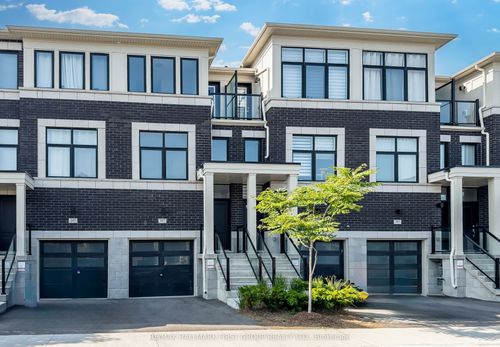 347 Okanagan Path, Oshawa, ON, L1H0A7 | Card Image