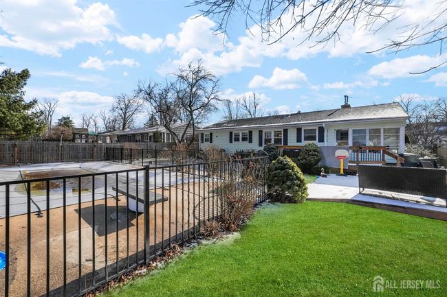306 Salvatore Ave, House other with 3 bedrooms, 2 bathrooms and null parking in Middlesex NJ | Image 16