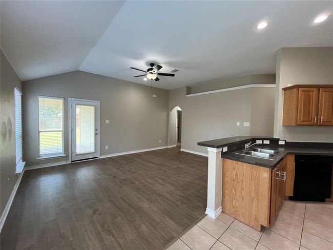 14021 Sand Hills Dr, House other with 3 bedrooms, 2 bathrooms and null parking in Haslet TX | Image 11