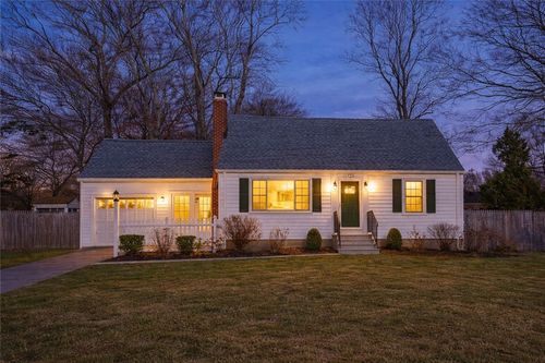 123 S Pierce Rd, East Greenwich, RI, 02818-3405 | Card Image