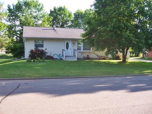 704 E Hemlock St, SPENCER, WI, 54479-9551 | Card Image