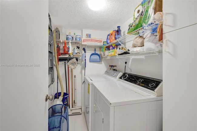 APT-908 - 2334 S Cypress Bend Dr, Condo with 3 bedrooms, 2 bathrooms and null parking in Pompano Beach FL | Image 24