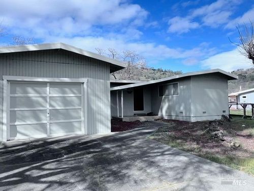 12724 Island Cir, Clearlake Oaks, CA, 95423-8424 | Card Image