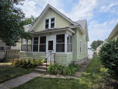 645 Simpson St, Saint Paul, MN, 55104-2446 | Card Image