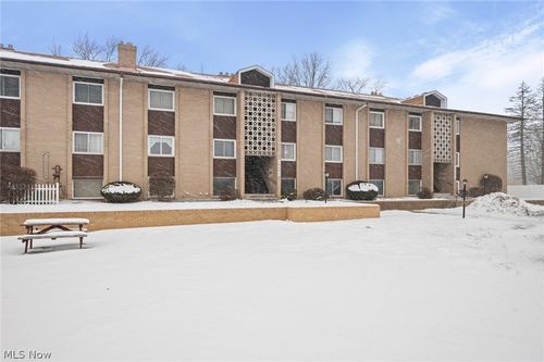 apt-202-10436 N Church Dr, Parma Heights, OH, 44130-8605 | Card Image
