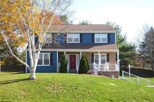 220 Hunting Ridge Trl, Cranberry Twp, PA, 16066-6522 | Card Image