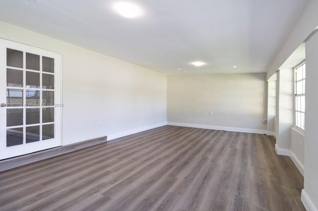395 W 39 Th Pl, House other with 4 bedrooms, 2 bathrooms and null parking in Hialeah FL | Image 20