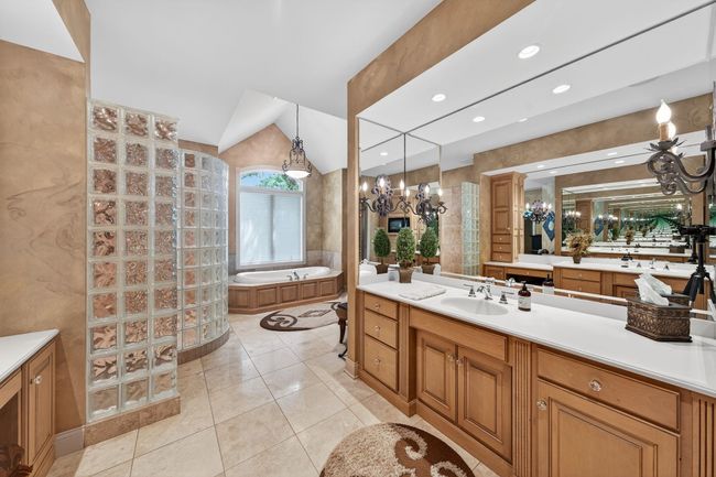 58553 Glenriver Dr, House other with 6 bedrooms, 6 bathrooms and null parking in Goshen IN | Image 17