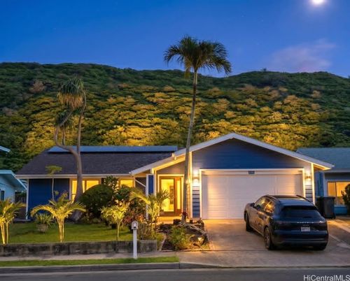 685 Kealahou St, Honolulu, HI, 96825-2907 | Card Image