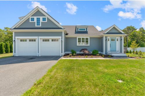 7 Maxwell Ln, Sandwich, MA, 02563-2822 | Card Image