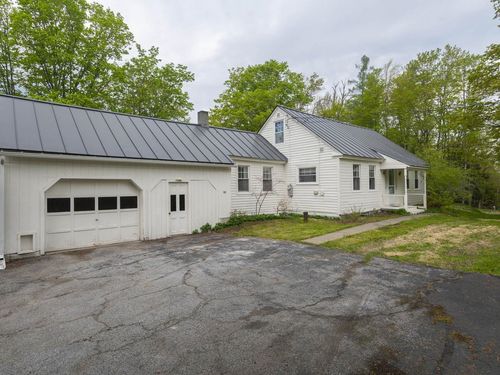 8913 County Rd, Calais, VT, 05648-7510 | Card Image