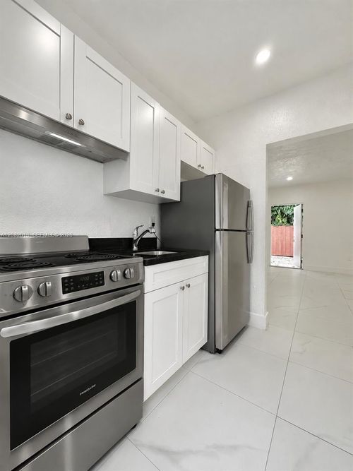 1-156 Nw 62nd St, Miami, FL, 33150-4543 | Card Image