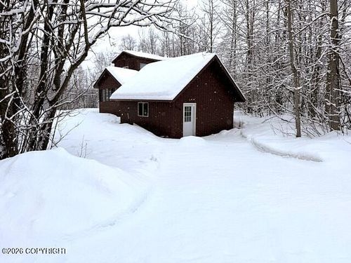 21220 Monron St, Chugiak, AK, 99567-5754 | Card Image