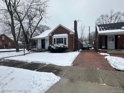 20101 Strathmoor St, Detroit, MI, 48235-1650 | Card Image