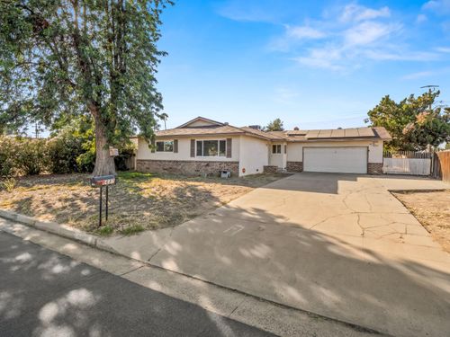 5687 E Ashlan, Clovis, CA, 93727 | Card Image