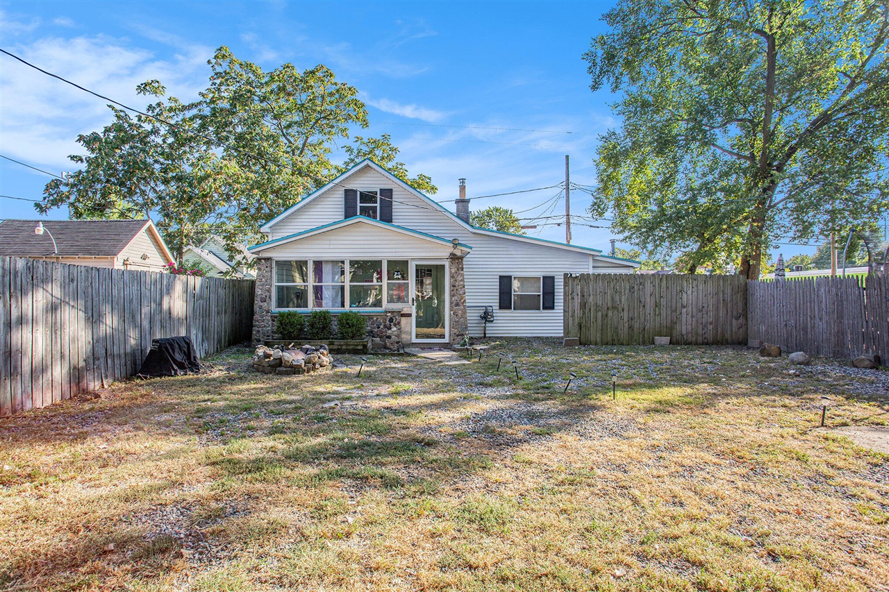 Rathbone St, Wyoming, MI 49509