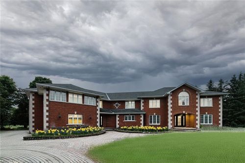 {{alt}} | Card Image